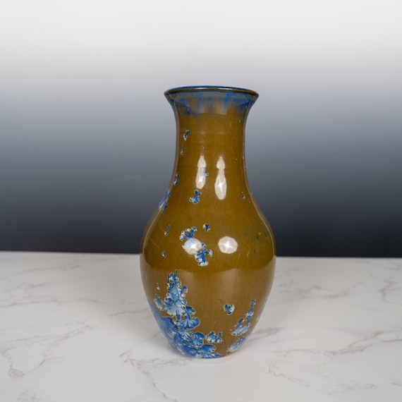 Aurora Borealis Vase — No. 1 by Mark Barta