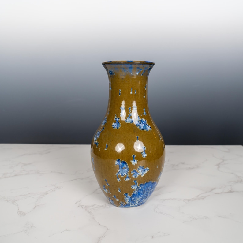 Aurora Borealis Vase — No. 1 by Mark Barta — detail view 2