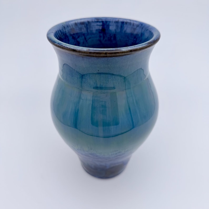 Aurora Borealis Crystal Glaze Vase by Mark Barta — detail view 3