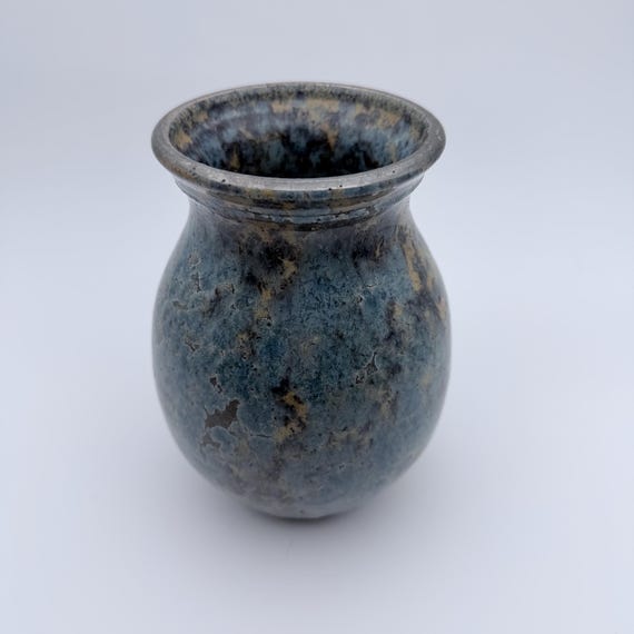 Crystalline Vase — Dark Clay, view 4