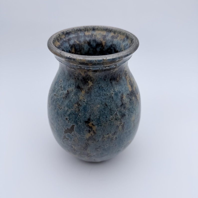 Crystalline Vase — Dark Clay by Mark Barta — detail view 4