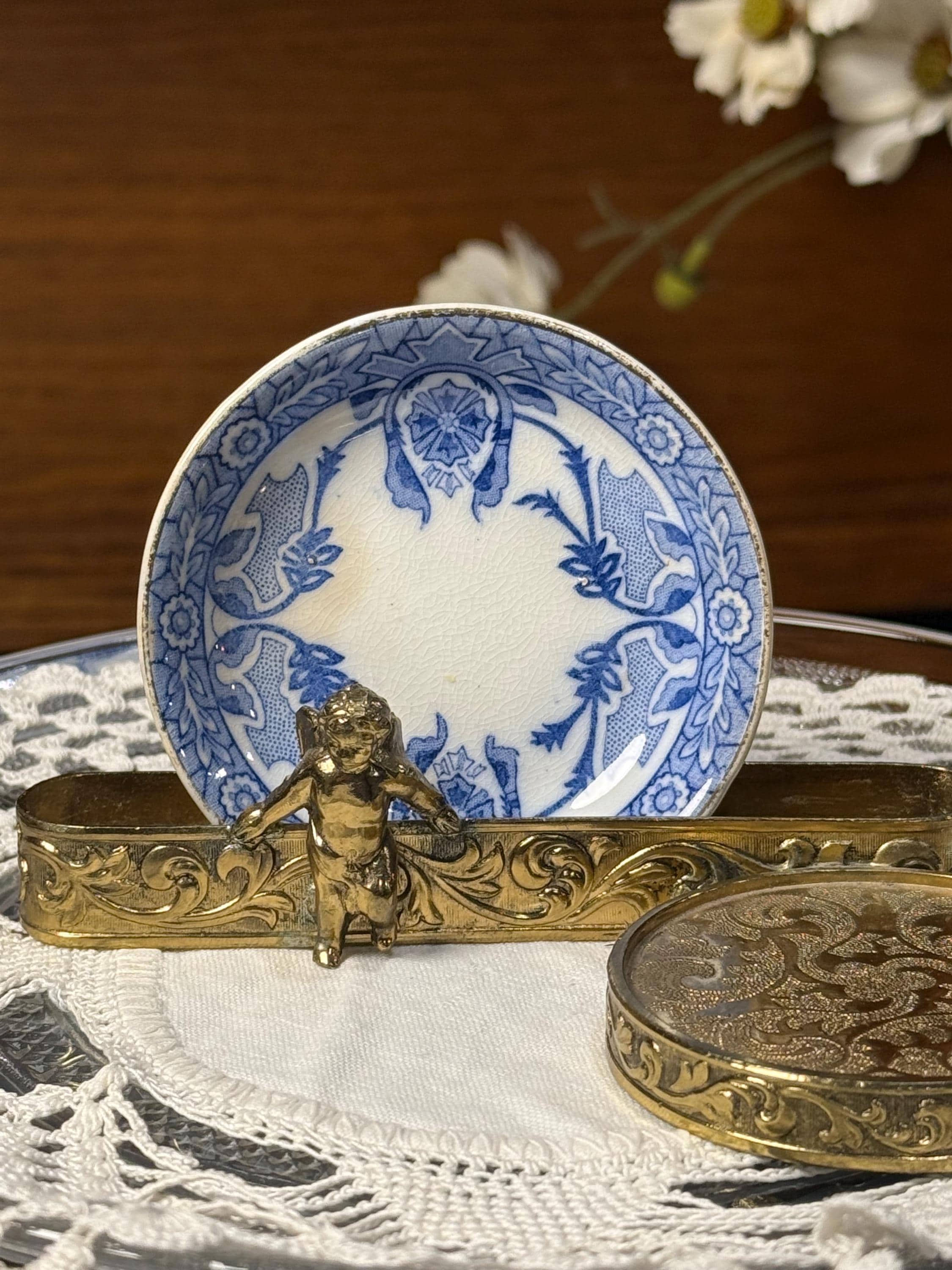 Burgess and Leigh Burleigh - Etsy