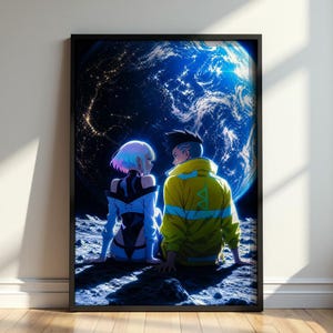 Peut inclure: Une impression d'art mural encadrée représentant deux personnages animés assis sur une surface lunaire, observant une grande Terre bleue lumineuse dans le ciel sombre. Un personnage porte une tenue blanche, l'autre une veste jaune vif.