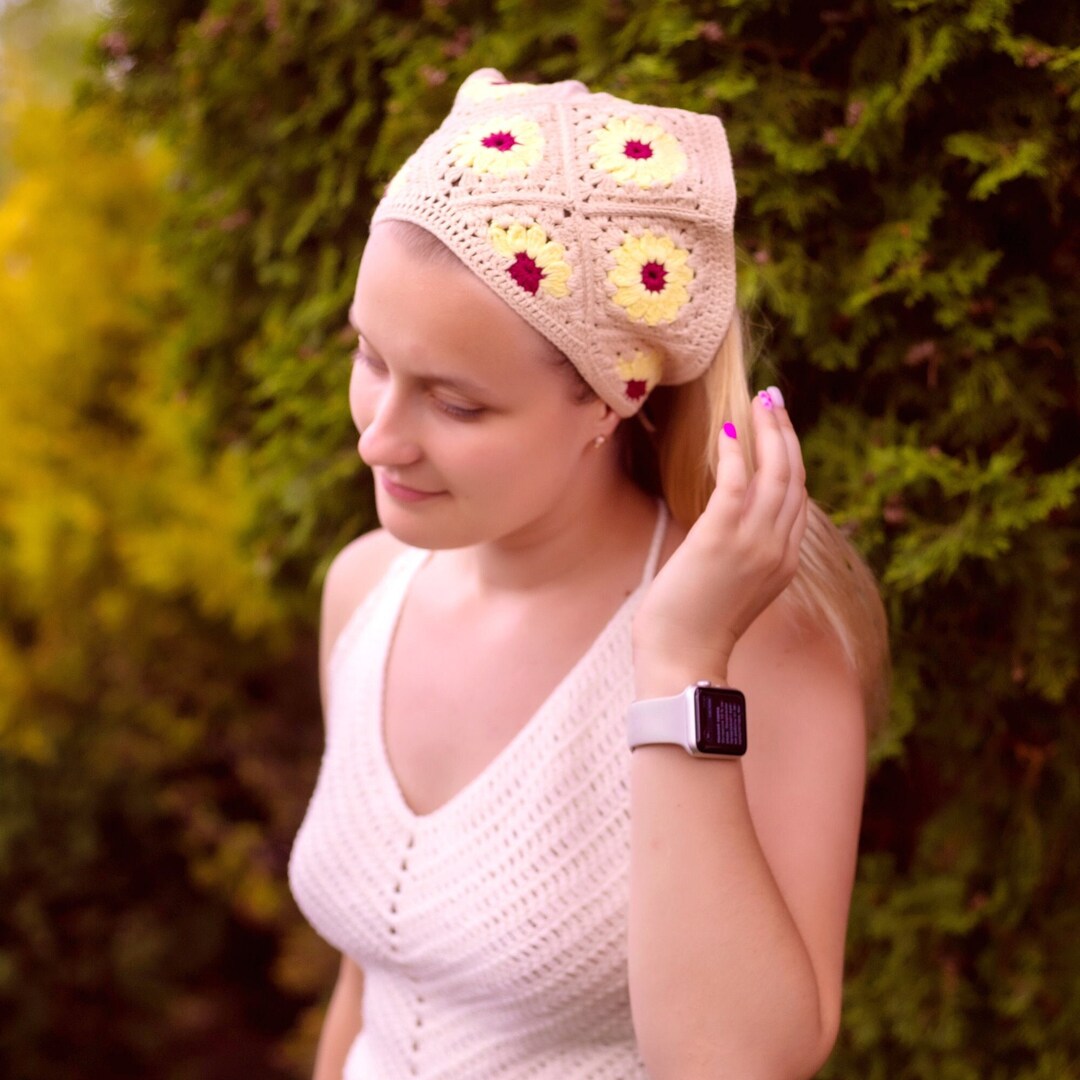 Crochet Bandana Daisy Floral Headband Granny Square Hair Wrap Boho