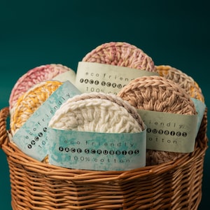 Crochet Face Scrubbies: Reusable Cotton Makeup Remover Pads - Set of 3