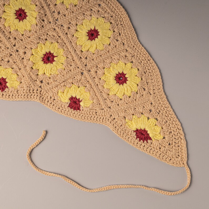 Crochet Bandana Daisy Floral Headband Granny Square Hair Wrap Boho