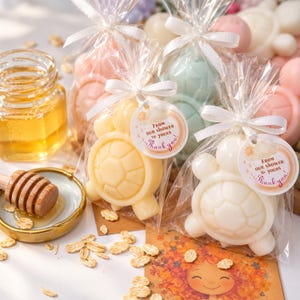 Lembrancinhas de sabonete Turtle: Mini sabonetes de leite de cabra e mel, para chá de bebê e casamento.