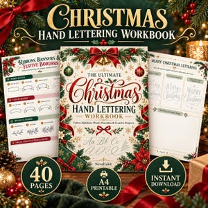Può includere: Un quaderno di esercizi di lettering natalizio con copertina color crema decorata con nastri rossi, rami di pino verdi e stelle di Natale. Il titolo è The Ultimate Christmas Hand Lettering Workbook. Include pagine interne con bordi festivi e guide.