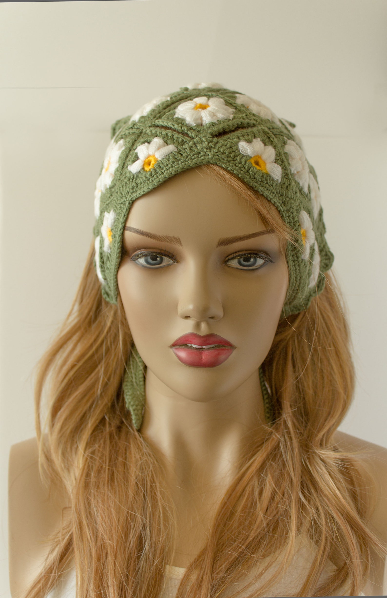 Daisy Headband, Crochet Bandana, Hair Scarf, Retro Spring Headband