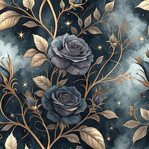 Op de afbeelding: Een naadloos patroon met donkerblauwe rozen en rozenknoppen met gouden stelen en bladeren tegen een bewolkte, donkerblauwe achtergrond, geaccentueerd door kleine, gloeiende gouden sterren verspreid over het bloemmotief.