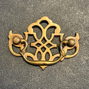 Vintage Belwith Chippendale Brass Drawer Pull Handle - 3&quot; CTC Bail