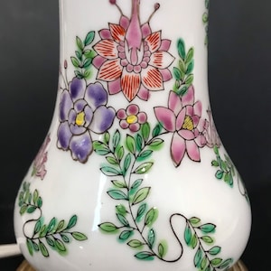 Vintage Floral Porcelain Lamp: Hand-Painted Pink Flowers, Ornate Metal Base