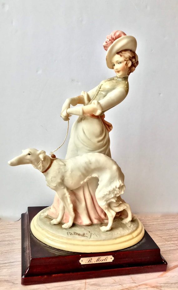 希少品 カポディモンテ CAPODIMONTE 置物 犬 毛糸 女の子 Vintage Capodimonte Porcelain Woman With Borzoi Dog Figurine