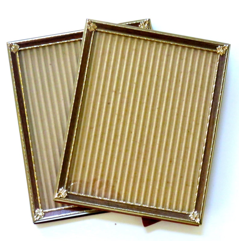 Mid Century UNISEX Vintage 8x10 Frames Set of 2 Faux Wood Grain Gold Tone