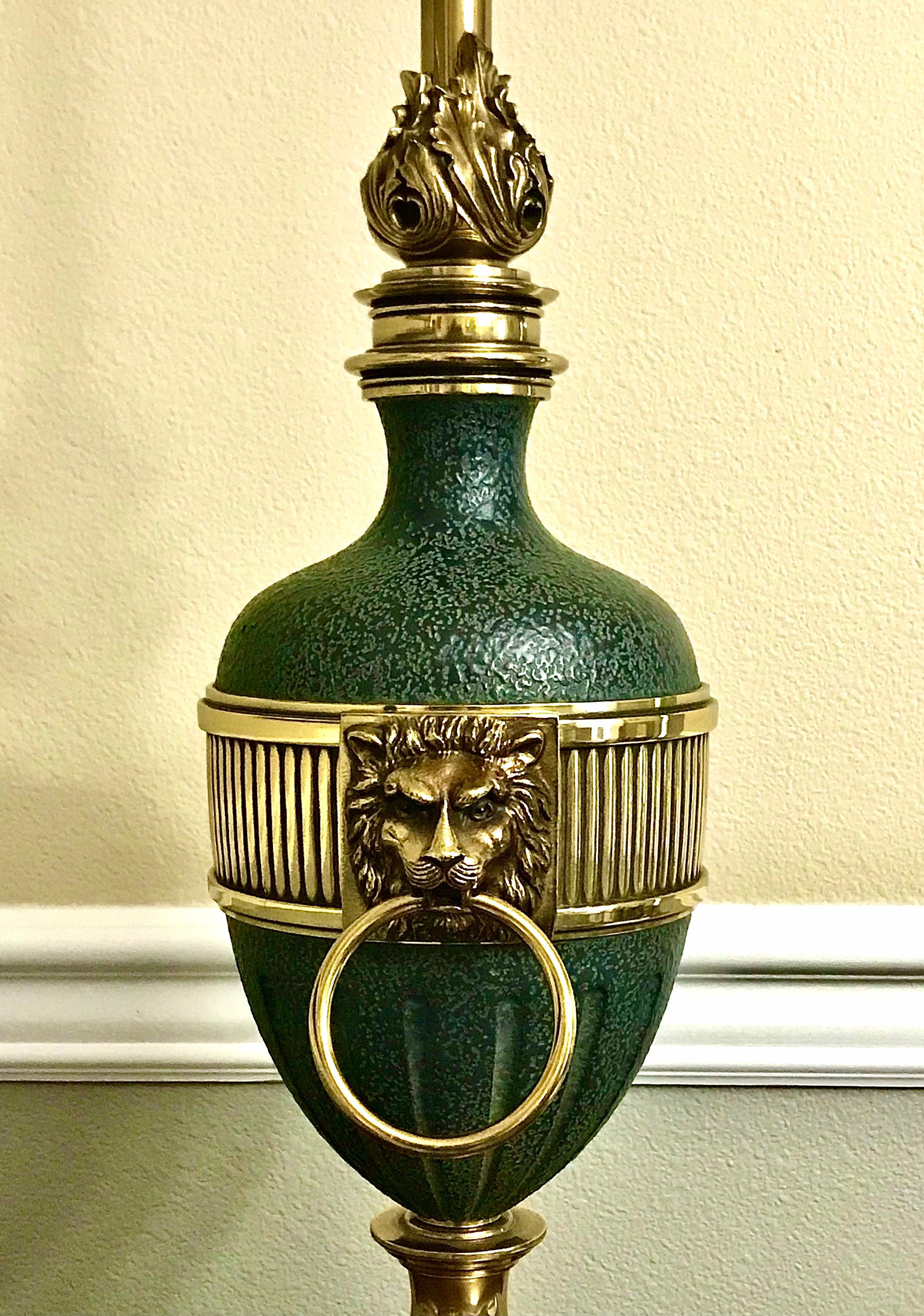 Antique lion head lamp best sale