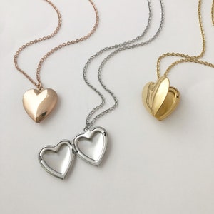 Heart Photo Locket Necklace in Gold, Silver, or Rose Gold