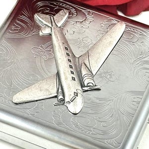 Estuche para cigarrillos de inspiración gótica, accesorio para fumar, caja para cigarrillos de avión para hombres y mujeres, de doble cara, tamaño regular de 18, regalo para papá
