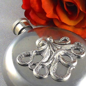8oz RED Steampunk Octopus Flask 8oz RED Steampunk Octopus Flask