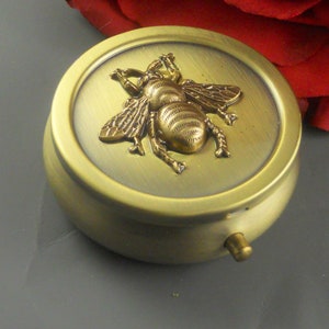 Pillendose, Pillendose, Vintage, Pillenbox, Pillenbehälter, Pillenhalter, Hülle, Box, Honigbiene, Königin, Hummel Für Frauen Männer Vater Mutter Sie Sie