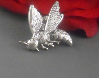 Flying Bee Pin Bee Tie Tack Sterling Silver Plated Wings Men Accessories Bee Brooch Silver Bee Brooch