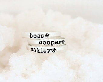 Paw Print Ring - Pet Memorial Ring - Dog Paw Ring- Custom Name Ring - Dainty Name Ring - Dog Lover Gift - Pet Lover Gift - Cat Ring