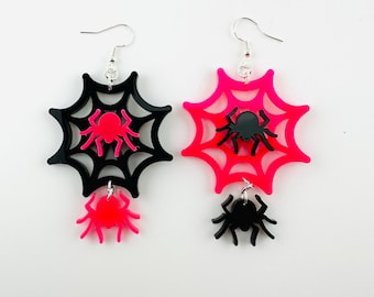 Boucles d'oreilles en toile d'araignée en acrylique découpé