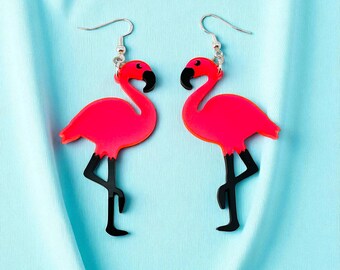 Boucles d'oreilles flamant rose fluo en acrylique taillé