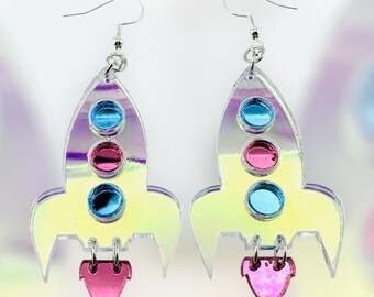 Boucles d'oreilles fusée en acrylique taillé