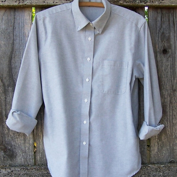 Mens grey chambray casual shirt / oxford button down gray dress shirt / long sleeve / mens small / unisex / women