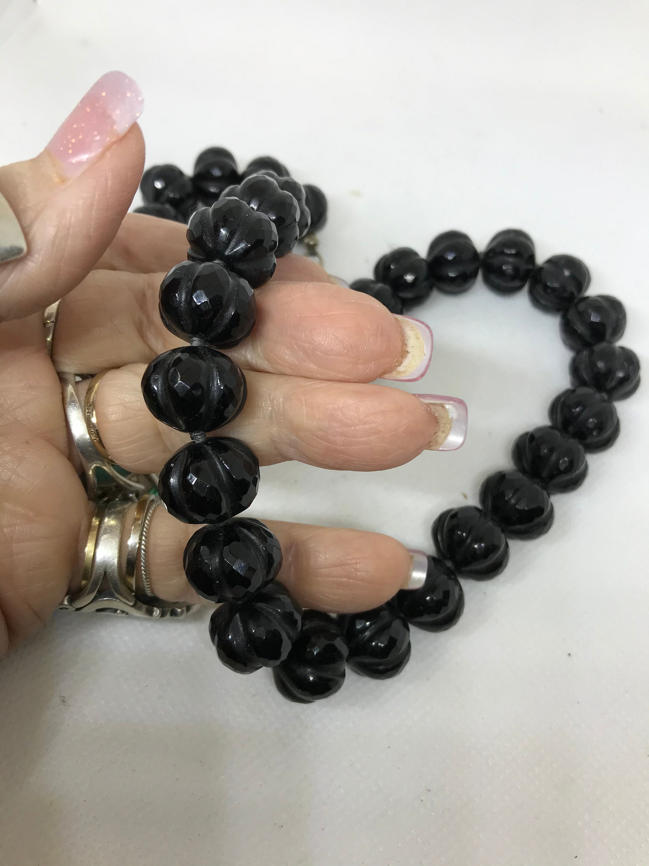 Black Jade Bead Necklace 4 Ounces 18 Long 13mm Beads Etsy UK