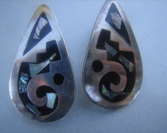 Sterling Tear Drop Earrings w/ Shell Inlay and Black Enamel Mexico 925 827.