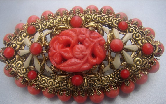 1890's CARVED SALMON CORAL brooch 34. - image 1