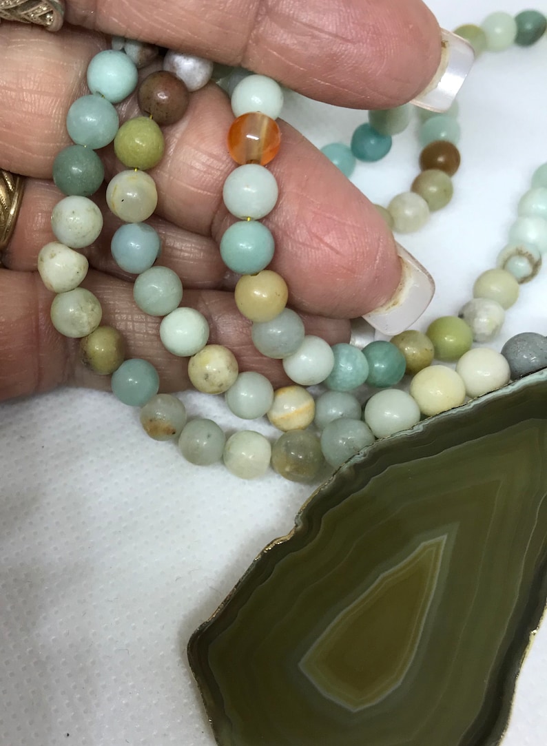 62 grms 5mm beads pendant is 60x25mm Beautiful agate necklace 4242 Beautiful