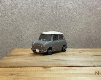 Modelo clásico Mini a escala 1:43 hecho a mano | Miniatura BMC Mini Cooper/Morris Mini CooperS Mk1 pintada a mano