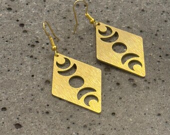 Moderne Messing Dreifache Göttin Mond Charme Ohrringe