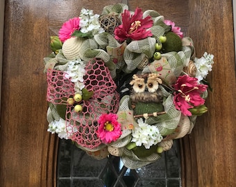 24 inch Owl Burlap and Mesh Wreath
