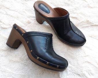 clarks clogs