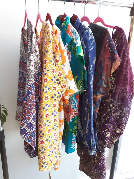 Colourful vintage lot / blouses and metallic dress