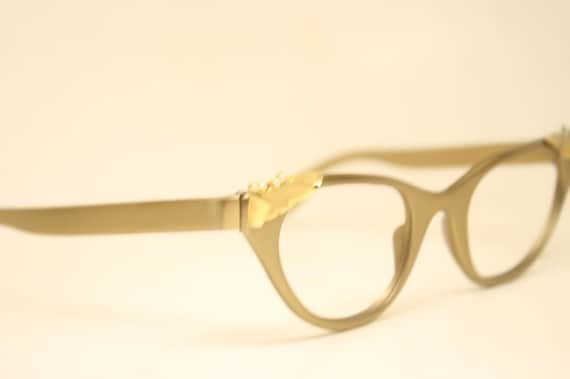 Unused Tura Brown Pearl Cat Eye Eyeglasses Vintag… - image 2
