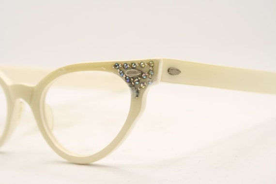 Vintage B&L Cat Eye glasses Eyeglasses Frames 196… - image 4