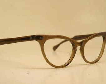 Vintage Cat Eye Glasses Brown 1960s vintage frames