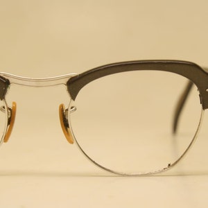 Vintage Cat Eye Glasses Gray Silver B&L 1960s vintage frames