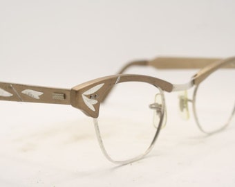 Vintage Cat Eye Glasses Aluminum Artcraft Silver 1960s  display picture 2