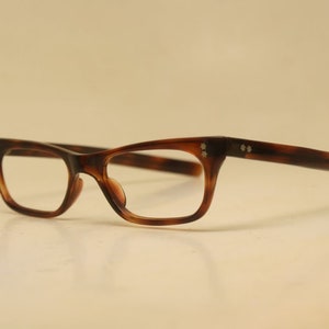 Kleine Vintage Cat Eye Bril Tortoise Vintage monturen uit de jaren 60