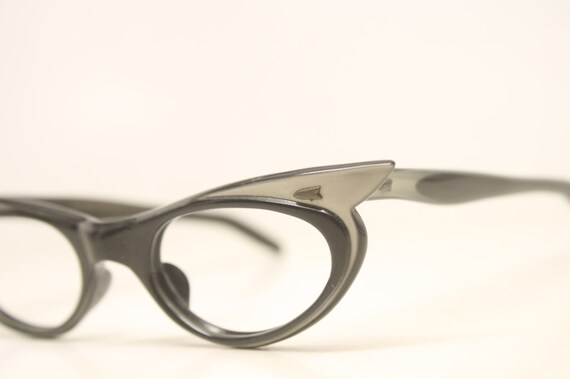 Child's Cat Eye Eyeglasses Vintage Eyewear Retro … - image 3