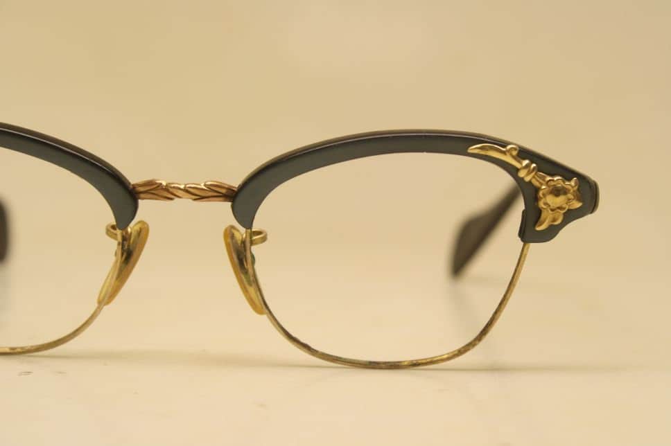Gold cat eye glasses discount