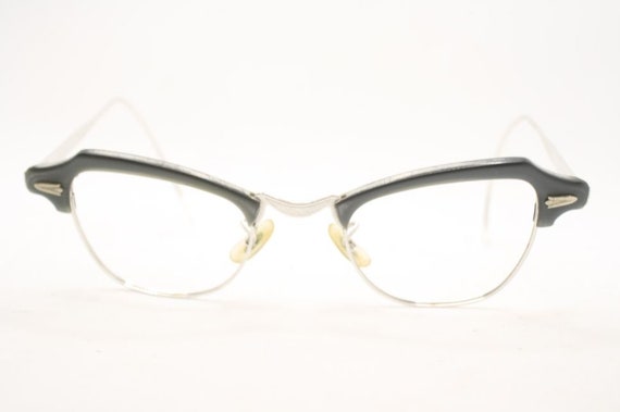 B&L Gray Silver Cat Eye Glasses Vintage Eyewear R… - image 2