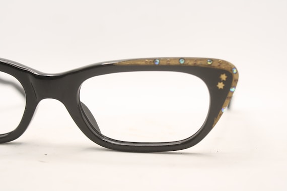 Vintage Black Cat Eye Glasses vintage design on f… - image 1