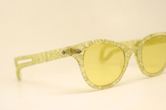 Cat Eye Sunglasses Vintage Eyewear Retro Glasses … - image 2