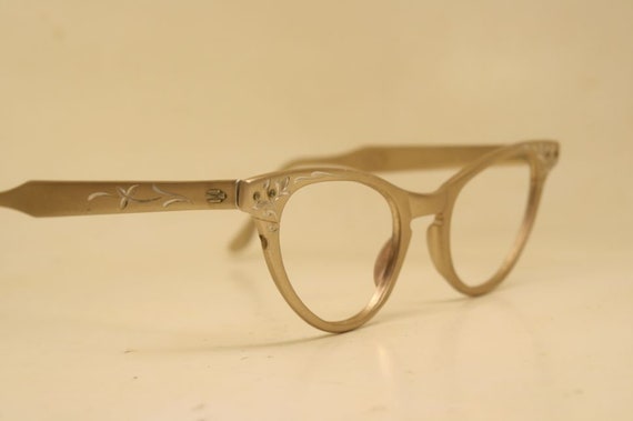 Vintage Cat Eye Glasses Aluminum Artcraft Brown 1960s  display picture 1